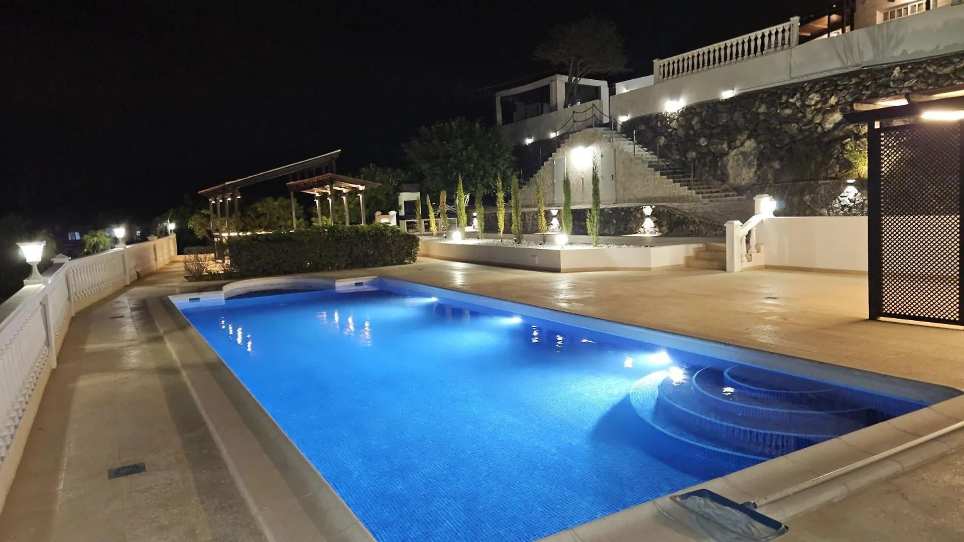 Villa Tequila 아데제